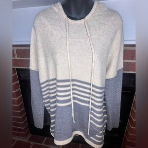 Love Stitch Sweater Women Size S/M Wool Blend Hoodie Kangaroo Pocket Stripes
